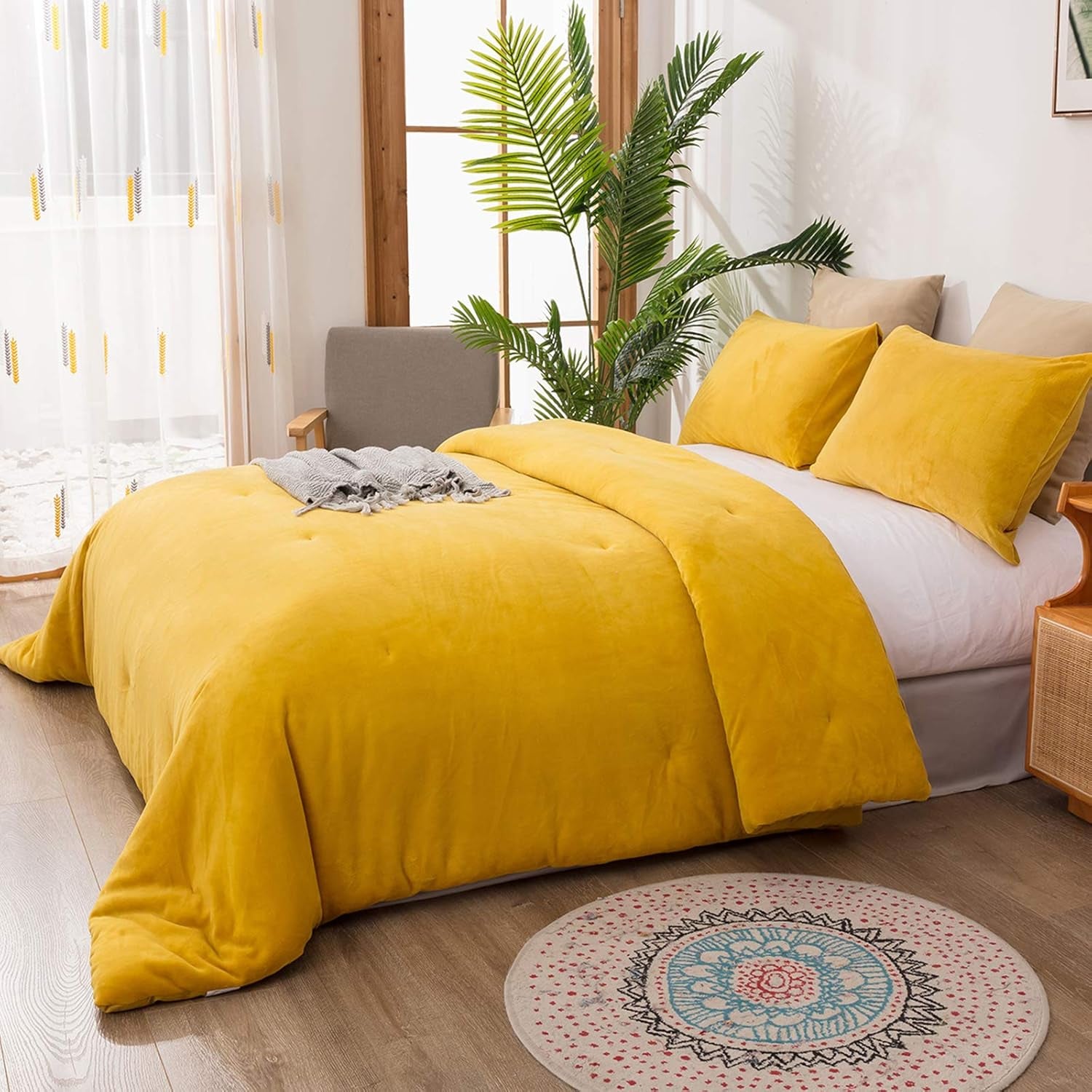 Mustard Yellow Velvet Comforter Set Queen Plush Flannel Fluffy Yellow Bedding Comforter Set Micromink Sherpa Warm Heavyweight Winter Comforter for Women Men Adults Teens