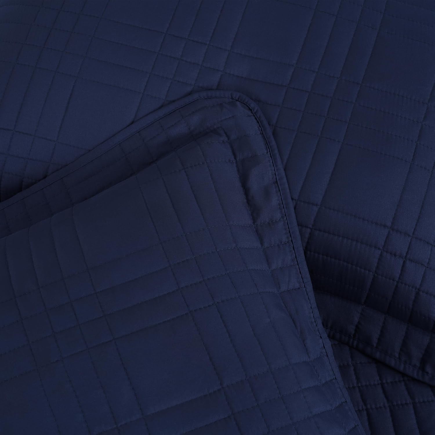 Kingston Queen Size Bedspread Set, 3-Piece Navy Oversized Quilted Microfiber Lightweight Bedspread Coverlet (100"X106") for All Seasons