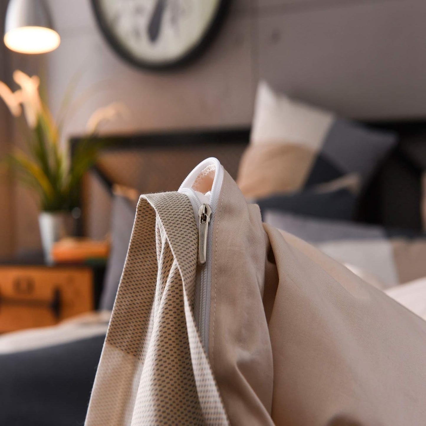 Plaid Duvet Cover Twin, 100% Cotton Check Geometric Bedding 3Pc Set, Retro Grey Hotel Quality Gingham Print Nordic Style, Reversible Solid Color with Zipper Closure, Ties (NO Comforter)